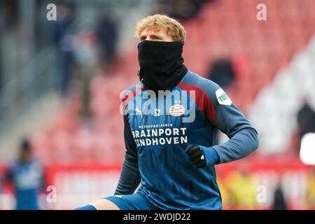 UTRECHT, 21-01-2024, Stadion Galgenwaard, Stadium of FC Utrecht, Dutch Eredivisie season 2023/2024, Utrecht - PSV, giocatore PSV Yorbe Vertessen Credit: Pro Shots/Alamy Live News Foto Stock