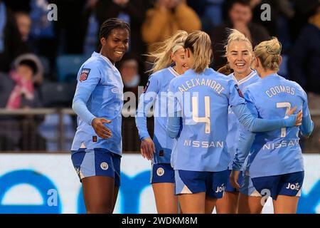 Manchester, Regno Unito. 21 gennaio 2024. Khadija Shaw di Manchester City festeggia il punteggio per raggiungere il 3-1 durante la fa Women's Super League Match Manchester City Women vs Liverpool Women al Joie Stadium, Manchester, Regno Unito, 21 gennaio 2024 (foto di Conor Molloy/News Images) a Manchester, Regno Unito il 1/21/2024. (Foto di Conor Molloy/News Images/Sipa USA) credito: SIPA USA/Alamy Live News Foto Stock