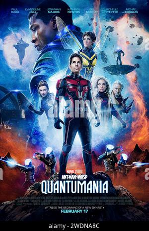ANT-Man and the Wasp: Quantumania (2023) diretto da Peyton Reed e interpretato da Paul Rudd, Evangeline Lilly e Michael Douglas. Scott Lang e Hope Van Dyne vengono trascinati nel regno dei Quantum, insieme ai genitori di Hope e alla figlia di Scott Cassie. Insieme devono trovare un modo per fuggire, ma quali segreti nasconde la madre di Hope? E chi è il misterioso Kang? Poster US One sheet ***SOLO PER USO EDITORIALE***. Credito: BFA / Walt Disney Studios Foto Stock
