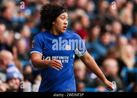 Londra, Inghilterra, Regno Unito il 21 gennaio 2024. Lauren James del Chelsea in azione durante la partita Chelsea Women contro Manchester United Women Barclays Women's Super League a Stamford Bridge, Londra, Inghilterra, Regno Unito il 21 gennaio 2024 Credit: Every Second Media/Alamy Live News Foto Stock