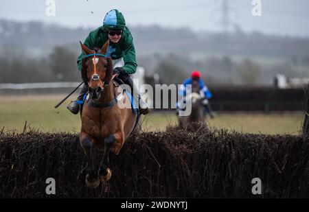 Oscar Montel e James King vincono la CKD Lord Ashton della Hyde's Cup Mens Open all'Heythrop P2P di Cocklebarrow. Credito immagini equine JTW / Alamy. Foto Stock