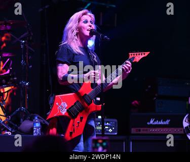 West Palm Beach, Florida, Stati Uniti. 20 gennaio 2024. Lita Ford si esibisce al Banyan Live il 20 gennaio 2024 a West Palm Beach in Florida. Crediti: Mpi04/Media Punch/Alamy Live News Foto Stock