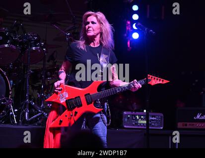 West Palm Beach, Florida, Stati Uniti. 20 gennaio 2024. Lita Ford si esibisce al Banyan Live il 20 gennaio 2024 a West Palm Beach in Florida. Crediti: Mpi04/Media Punch/Alamy Live News Foto Stock