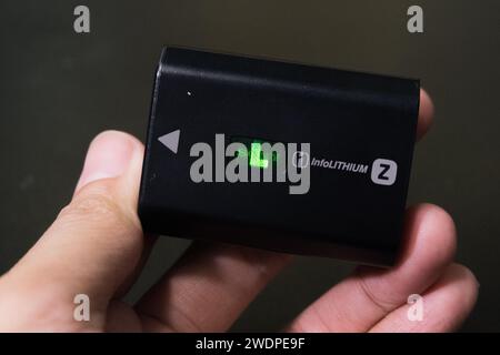 HCMC, VN - gennaio 2024. Fotocamera Mirrorless Sony Alpha A9 Foto Stock