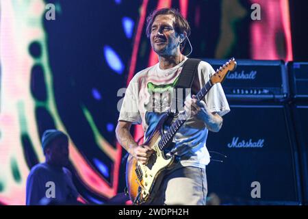 John Frusciante (chitarra). Red Hot Chili Peppers. Vive a Buenos Aires, in Argentina Foto Stock