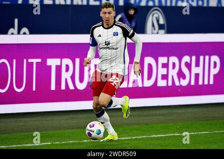 Gelsenkirchen, Deutschland. 20 gennaio 2024. Fussball; Spieltag 18; 2. Bundesliga; Saison 2023/2024; FC Schalke 04 gegen Hamburger SV AM 20.01.2024 a Gelsenkirchen. UBz: 22 Ignace van der Brempt, Hamburger SV. Credito: dpa/Alamy Live News Foto Stock