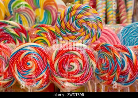 Rainbow Lollipops, Old Town, Porec, Croazia, Europa Foto Stock