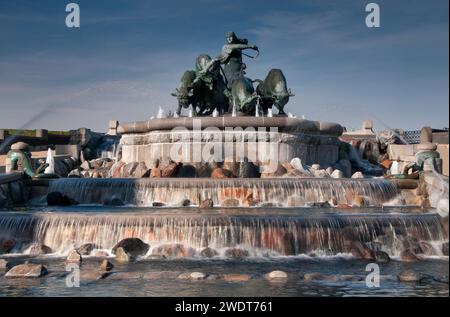 La Fontana di Gefion (Gefionspringvandet), Copenaghen, Danimarca, Europa Foto Stock
