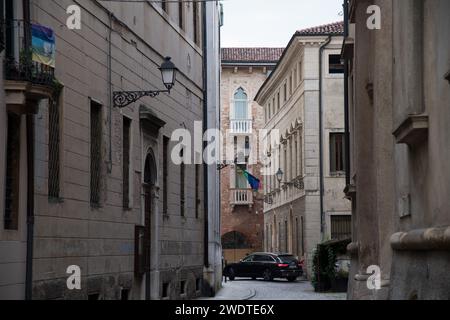 Palazzo Gótico nel centro storico di Vicenza, provincia di Vicenza, Veneto, Italia© Wojciech Strozyk / Alamy Stock Photo Foto Stock