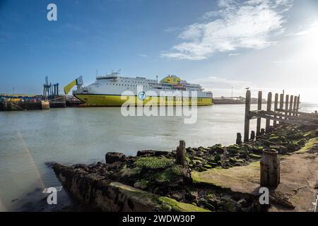 Newhaven, 22 gennaio 2024: Il traghetto da Newhaven a Dieppe parte da Newhaven Foto Stock