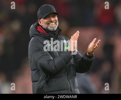 Londra, Regno Unito. 21 gennaio 2024 - AFC Bournemouth contro Liverpool - Premier League - Vitality Stadium. Jurgen Klopp celebra la vittoria del Liverpool. Credito immagine: Mark Pain / Alamy Live News Foto Stock