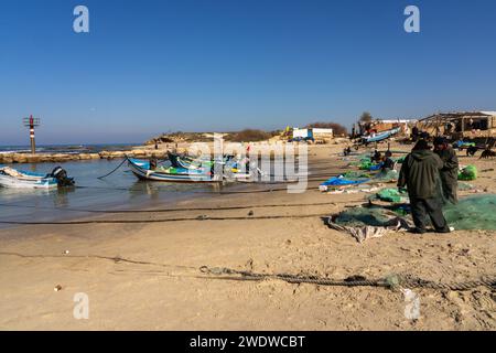 Il piccolo porto di pesca protetto naturalmente a Jisr Az Zarqa, Israel Jisr az-Zarqa (in arabo: جِسْر الزَّرْقَاء lett. Il ponte blu, ebraico: גִ'סְר א Foto Stock