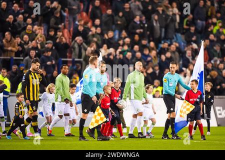 Arnhem, Paesi Bassi. 21 gennaio 2024. Arnhem - Lineup durante l'incontro Eredivisie tra Vitesse e Feyenoord a Gelredome il 21 gennaio 2024 ad Arnhem, nei Paesi Bassi. Credito: Immagini da Box a Box/Alamy Live News Foto Stock