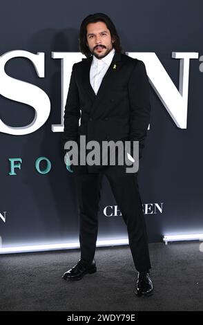 Londra, Regno Unito. 22 gennaio 2024. Shahar Isaac arriva alla premiere globale della quarta stagione, Empire Cinema, Londra. Credito: Doug Peters/EMPICS/Alamy Live News Foto Stock