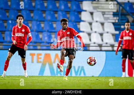 Doetinchem, Nederland. 22 gennaio 2024. DOETINCHEM, 22-01-2024, Stadium De Vijverberg, calcio, Eredivisie olandese, stagione 2023/2024, partita tra De Graafschap e Jong PSV. Isaac Babadi, giocatore di Jong PSV Credit: Pro Shots/Alamy Live News Foto Stock