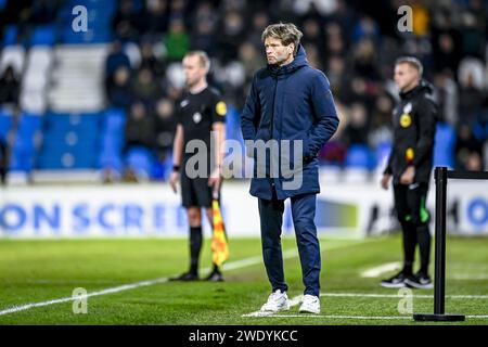 Doetinchem, Nederland. 22 gennaio 2024. DOETINCHEM, 22-01-2024, Stadium De Vijverberg, calcio, Eredivisie olandese, stagione 2023/2024, partita tra De Graafschap e Jong PSV. Allenatore de Graafschap Jan Vreman credito: Pro Shots/Alamy Live News Foto Stock