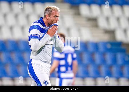 Doetinchem, Paesi Bassi. 22 gennaio 2024. DOETINCHEM, PAESI BASSI - 22 GENNAIO: Ralf Seuntjens di De Graafschap viene sostituito durante il Keuken Kampioen Divisie match tra De Graafschap e Jong PSV allo Stadion De Vijverberg il 22 gennaio 2024 a Doetinchem, Paesi Bassi. (Foto di Rene Nijhuis/Orange Pictures) credito: dpa/Alamy Live News Foto Stock