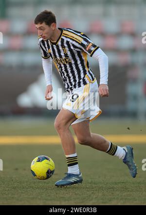 Vinovo, Italia. 20 gennaio 2024. Jonas Rouhi della Juventus durante la partita di serie C al Juventus Center di Vinovo. Il credito fotografico dovrebbe leggere: Jonathan Moscrop/Sportimage Credit: Sportimage Ltd/Alamy Live News Foto Stock