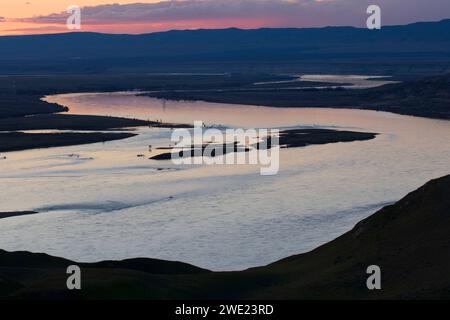 Scogliere bianche si affacciano vista del fiume Columbia tramonto, Hanford raggiungono monumento nazionale, Washington Foto Stock