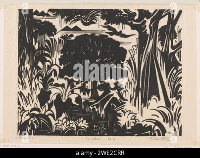 Marsh, Johannes Frederik Engelbert Ten Klooster, 1922 piante da stampa dentro e intorno a una palude in una giungla. Due uccelli in aria, montagne sullo sfondo. palude di carta trasparente, palude interne, stecche. giungla Foto Stock