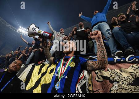 Riyadh, Arabia Saudita. 22 gennaio 2024. Federico Dimarco (Inter) durante la finale italiana della Supercoppa tra Napoli 0-1 Inter allo Stadio al -Awwal il 22 gennaio 2024 a Riyad, Italia. Credito: Maurizio Borsari/AFLO/Alamy Live News crediti: Aflo Co.. Ltd./Alamy Live News Foto Stock