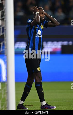 Riyadh, Arabia Saudita. 22 gennaio 2024. Marcus Thuram (Inter) durante la finale italiana della SuperCup tra il Napoli 0-1 Inter allo stadio al-Awwal il 22 gennaio 2024 a Riyad, Italia. Credito: Maurizio Borsari/AFLO/Alamy Live News crediti: Aflo Co.. Ltd./Alamy Live News Foto Stock