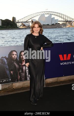 Sydney, Australia. 23 gennaio 2024. TBC arriva sul Red carpet per la Sydney Premiere di Force of Nature: The Dry 2 al Westpac OpenAir Sydney, Mrs Macquaries Point Royal Botanic Garden di Sydney. Crediti: Richard Milnes/Alamy Live News Foto Stock