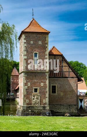 Deutschland, Havixbeck, Baumberge, Muensterland, Westfalen, Nordrhein-Westfalen, NRW, Burg Huelshoff, Wasserburg, Renaissance, Geburtshaus und Elternh Foto Stock