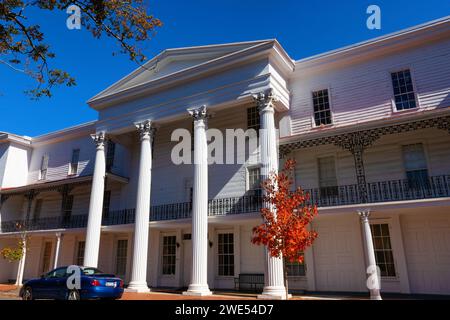 Old Salem, North Carolina, USA - 26 ottobre 2023: Belo House costruita nel 1849. Edward Belo ha costruito questa casa per il suo negozio di mercantile, e alloggi per h Foto Stock