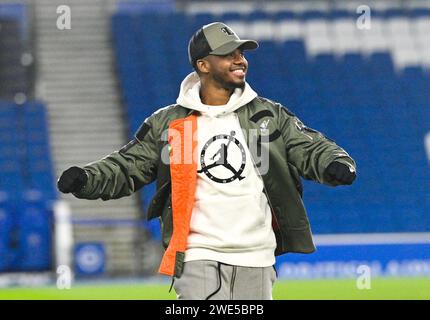 Ansu Fati di Brighton arriva per la partita di Premier League tra Brighton e Hove Albion e Wolverhampton Wanderers all'American Express Stadium , Brighton , Regno Unito - 22 gennaio 2024 foto Simon Dack / Telephoto Images solo per uso editoriale. Niente merchandising. Per le immagini di calcio si applicano le restrizioni fa e Premier League, incluso l'utilizzo di Internet/dispositivi mobili senza licenza FAPL. Per ulteriori informazioni, contattare Football Dataco Foto Stock