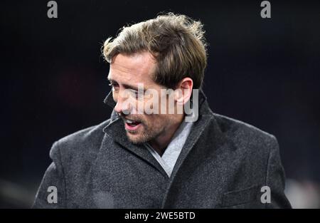 L'ex calciatore Peter Crouch è ora un pundit televisivo durante la partita di Premier League tra Brighton e Hove Albion e Wolverhampton Wanderers all'American Express Stadium , Brighton , Regno Unito - 22 gennaio 2024 foto Simon Dack / Telephoto Images. Solo per uso editoriale. Niente merchandising. Per le immagini di calcio si applicano le restrizioni fa e Premier League, incluso l'utilizzo di Internet/dispositivi mobili senza licenza FAPL. Per ulteriori informazioni, contattare Football Dataco Foto Stock