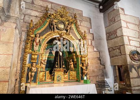 Un Ponte Ulla, Spagna. All'interno della chiesa parrocchiale di Santa Maria Maddalena, un tempio cattolico barocco galiziano Foto Stock