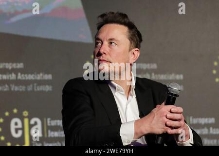 Cracovia, Polonia. 22 gennaio 2024. Elon Musk della RPA partecipa alla Conference European Jewish Association presso DoubleTree by Hilton a Cracovia. Conferenza sull'antisemitismo. (Foto di Grzegorz Wajda/SOPA Images/Sipa USA) credito: SIPA USA/Alamy Live News Foto Stock
