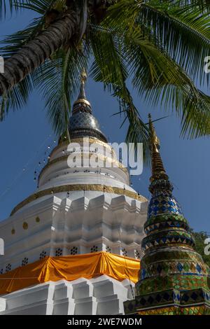 Tempio buddista Wat Ket Karam a Chiang mai, Thailandia Foto Stock