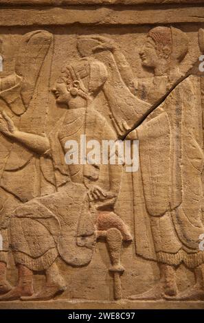 Civiltà etrusca. Sollievo da un funerray Cippus. Inizio V secolo a.C. Calcare. Chiuse. Museo Barraco. Roma. Foto Stock