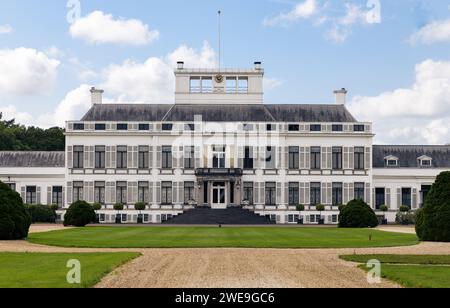 BAARN, PAESI BASSI - 28 AGOSTO 2021: L'ex palazzo reale Soestdijk presso l'Amsterdamsestraatweg a Baarn, Paesi Bassi. Foto Stock