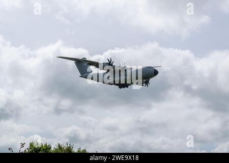 ZM419 - RAF Airbus A400M Atlas atterraggio presso RAF St Aeroporto di Mawgan/Newquay Foto Stock