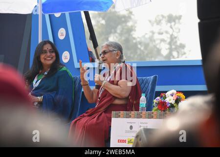 Kolkata, India. 23 gennaio 2024. Eminente scrittore e 2023 Padma Bhushan Awardee Sudha Murthy parla al Tata Steel Kolkata Literary Meet 2024 presso il Victoria Memorial Hall. (Foto di Sayantan Chakraborty/Pacific Press/Sipa USA) credito: SIPA USA/Alamy Live News Foto Stock