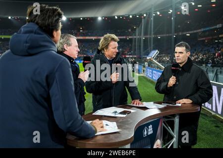 Rotterdam, Paesi Bassi. 24 gennaio 2024. Rotterdam - {Persons} durante la partita tra Feyenoord e PSV allo Stadion Feijenoord De Kuip il 24 gennaio 2024 a Rotterdam, Paesi Bassi. Credito: Immagini da Box a Box/Alamy Live News Foto Stock