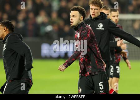 Rotterdam, Nederland. 24 gennaio 2024. ROTTERDAM, NEDERLAND - 24 GENNAIO: Riscaldamento di Quilindschy Hartman di Feyenoord durante la partita di Coppa TOTO KNVB tra Feyenoord e PSV allo Stadion Feijenoord il 24 gennaio 2024 a Rotterdam, Nederland. (Foto di Hans van der Valk/Orange Pictures) credito: Orange Pics BV/Alamy Live News Foto Stock