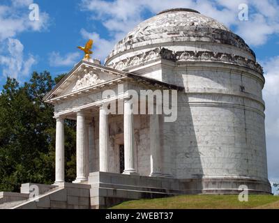 Vicksburg National Military Park, Mississippi, Stati Uniti - 29 ottobre 2019: Monumento ai soldati della guerra civile dell'Illinois. Foto Stock