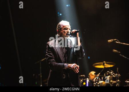 24 gennaio 2024: Dave Gahan e Martin Gore della band elettronica britannica â€˜Depeche Modeâ€™ si esibiscono alla Utility Arena di Birmingham, 2024 (Credit Image: © Myles Wright/ZUMA Press Wire) SOLO PER USO EDITORIALE! Non per USO commerciale! Foto Stock