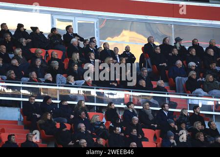 Tausende haben in der Allianz Arena Abschied von der Fussball-legende Franz Beckenbauer genommen.Beckenbauer War AM 7. Januar im Alter von 78 Jahren g Foto Stock