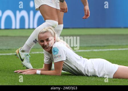 Chloe Kelly vicino alla fine della UEFA Women's Euro Final 2022 Inghilterra contro Germania al Wembley Stadium, Londra 31 luglio 2022 Foto Stock