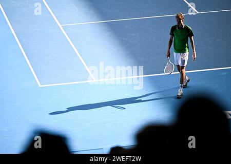 Melbourne, Australia. 24 gennaio 2024. Daniil Medvedev durante l'Australian Open AO 2024 torneo del grande Slam il 24 gennaio 2024 al Melbourne Park di Melbourne, Australia. Foto di Victor Joly/ABACAPRESS.COM Credit: Abaca Press/Alamy Live News Foto Stock