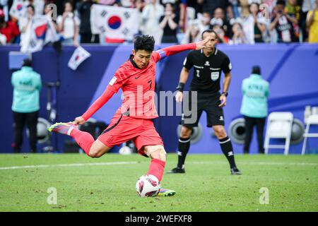 Doha, Qatar, 25 Jan 2024, AFC Asian Cup Qatar 2023 gruppo e - Corea del Sud 3:3 Malaysia, Joeng Woo-yeong e Son Heung-min punteggio per Corea del Sud, Faisal Halim Arif, Aiman Hanapi, Romel Morales punteggio per Malesia. Foto Stock