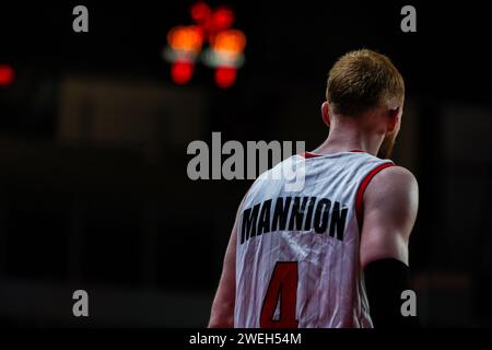 Varese, Italia. 24 gennaio 2024. Niccolo Mannion #4 dell'Itelyum Varese visto durante la FIBA Europe Cup 2023/24 secondo turno gruppo N partita tra Itelyum Varese e Niners Chemnitz all'Itelyum Arena. Punteggi finali; Itelyum Varese 90 : 78 Niners Chemnitz. (Foto di Fabrizio Carabelli/SOPA Images/Sipa USA) credito: SIPA USA/Alamy Live News Foto Stock