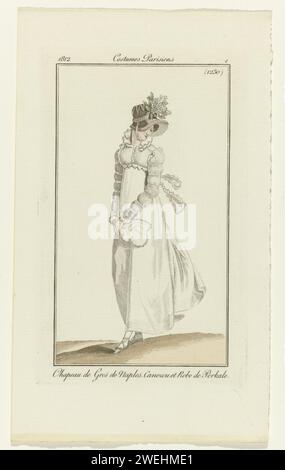 Journal of Ladies and Fashions, Parisian Costumes, Kopie Naar May 25, 1812, (1230), No. 1: Cappello Gros de Naples (...), Anonymous, 1912 magazine Woman, walking to the left, Dressed in a Canezou and dress of Cotton batist (percale). Sulla testa un cappello di 'Gros de Naples'. Altri accessori: Fazzoletto, scarpe piatte con pneumatici incrociati. Stampa n. 1230 dalla rivista di moda Journal des Dames et des Modes (1797-1839). Pubblicato da Pierre de la Mésangère, Parigi, 1797-1839. Presentato qui come Prent No. 1 sulla rivista di moda Journal des Dames et des Modes (1912-1914). stampa in pla Foto Stock