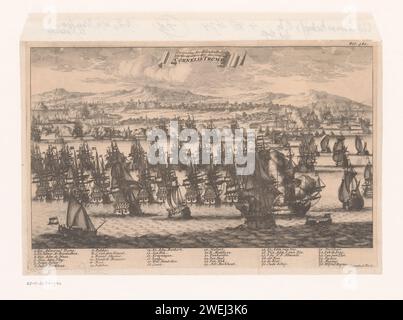 Conquista di Île de Noirmoutier da parte di Admiraal Cornelis Tromp, 1674, Bastiaen Stopendael, 1690 - 1692 stampa la conquista della penisola francese Île de Noirmoutier da parte della flotta olandese sotto il tenente ammiraglio Cornelis Tromp, Adriaen Banckert e Aert van Nes il 4 luglio 1674. Vista della battaglia marittima al largo della costa francese. Nella didascalia De leggenda 1-36. Battaglia di incisione di carta (+ forza navale) Noirmoutier Island Foto Stock