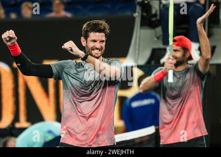 Melbourne, Australia, 25 gennaio 2024. Il tennista italiano Andrea Bolelli e Simone Bolelli durante gli Australian Open Tennis Grand Slam 2024 a Melbourne Park. Crediti fotografici: Frank Molter/Alamy Live news Foto Stock